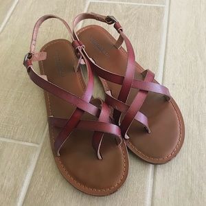 American Eagle strappy sandals